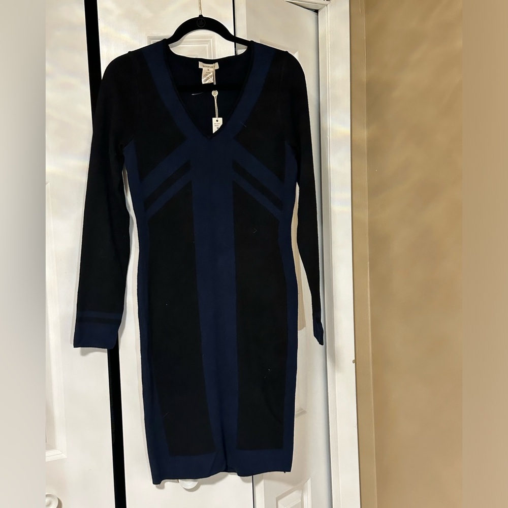 Max Studio Bodycon sweater dress - Medium